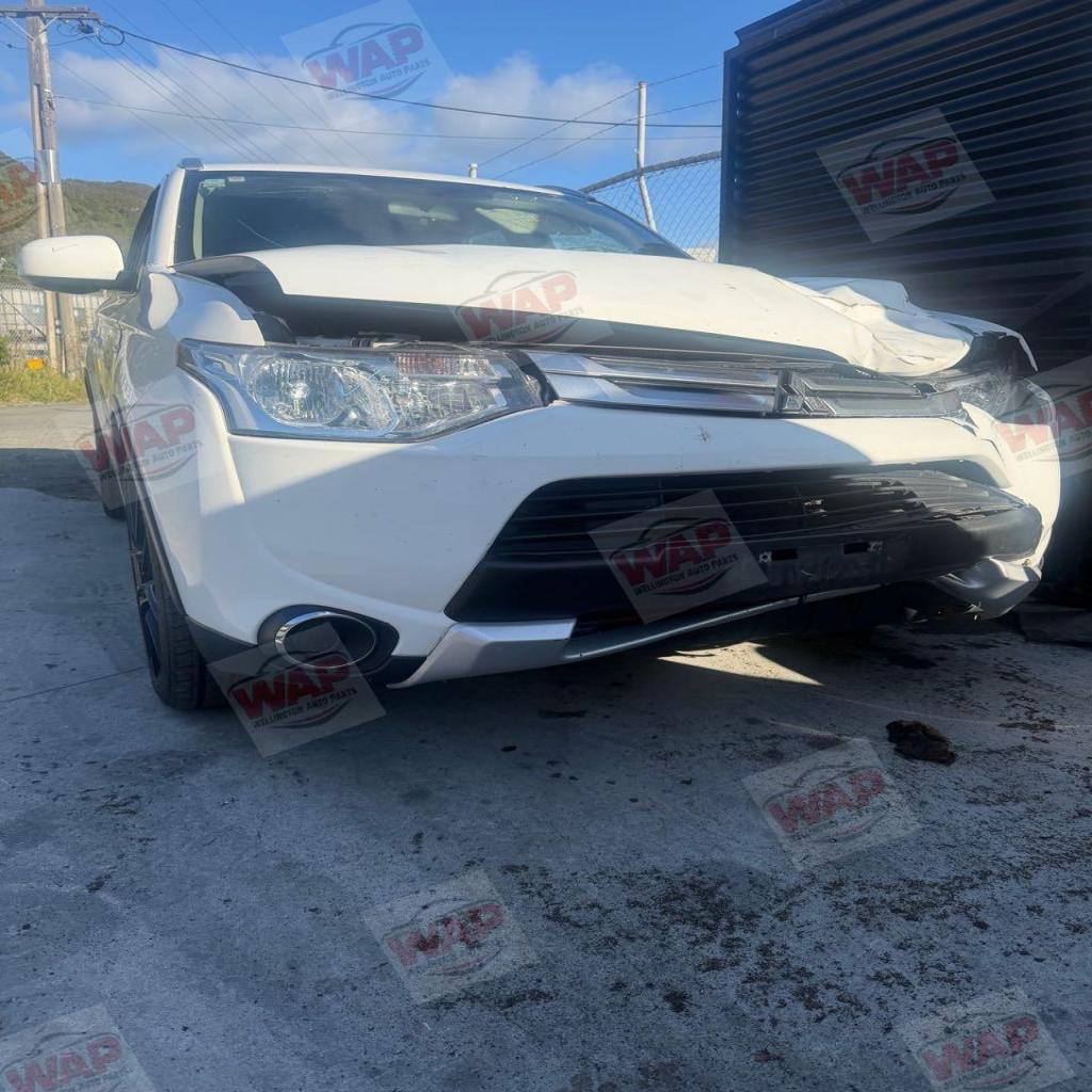 2014 Mitsubishi Outlander