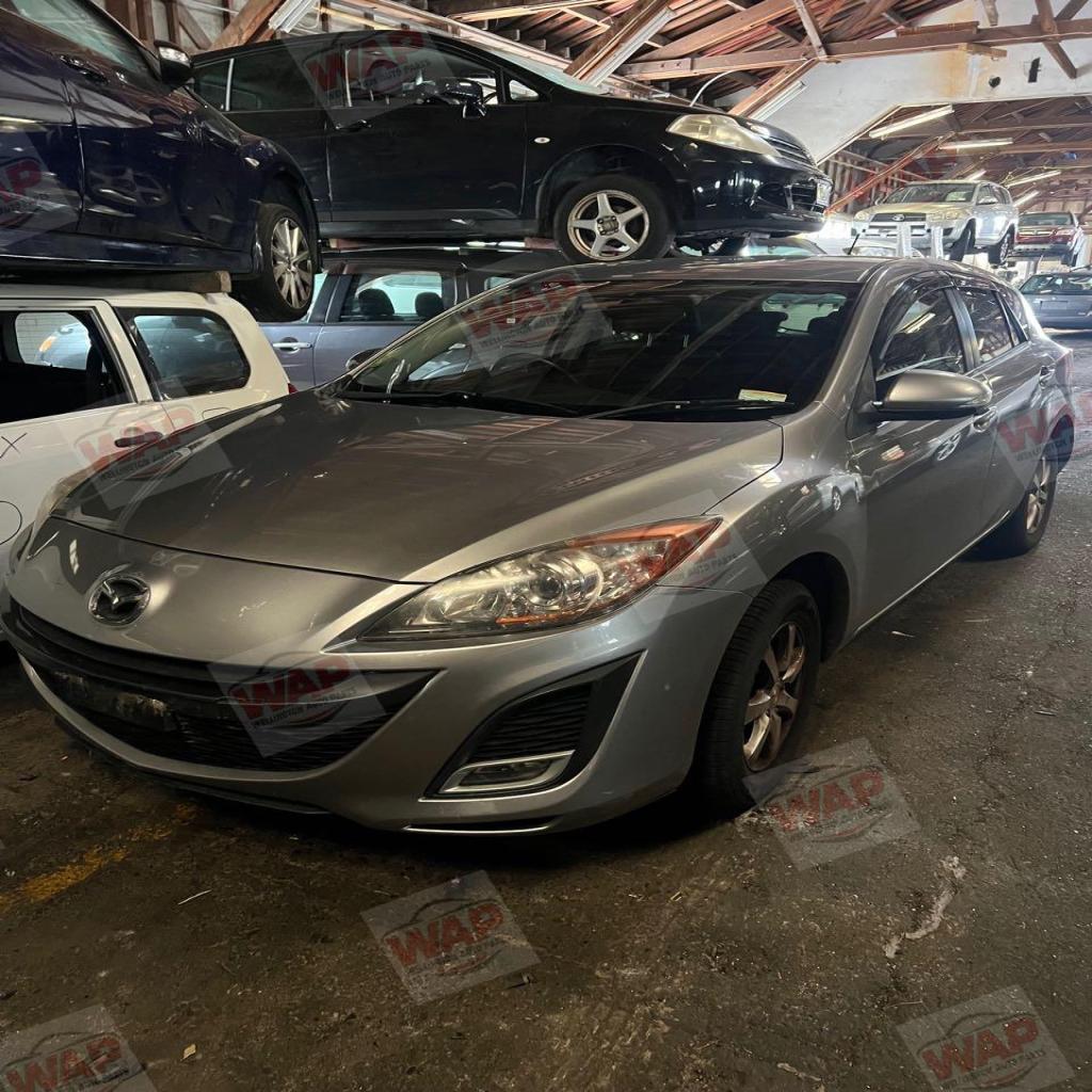 2010 Mazda Axela