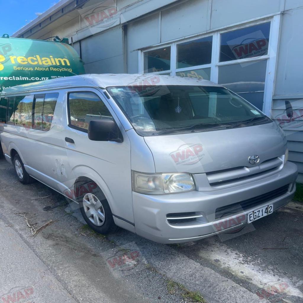 2005 Toyota Hiace